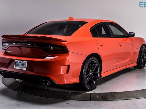 Used 2022 Dodge Charger R/T w/ Plus Group image 6