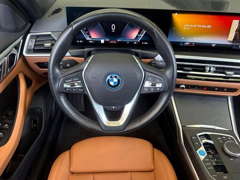 Used 2023 BMW i4 eDrive35 w/ Premium Package RWD image 29