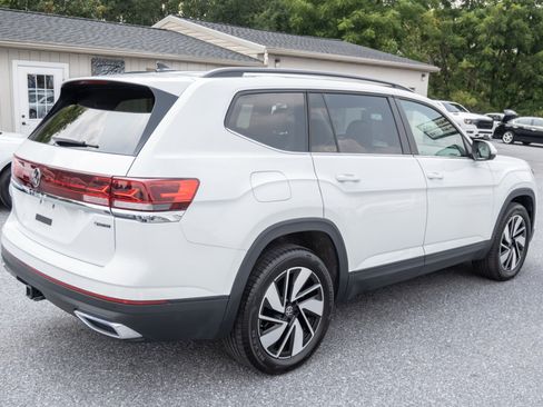 Used 2024 Volkswagen Atlas SE image 10