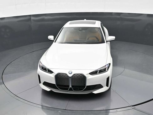 New 2026 BMW i4 xDrive40i w/ Premium Package AWD/4WD image 17