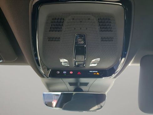 New 2026 Cadillac Lyriq Signature Luxury image 42