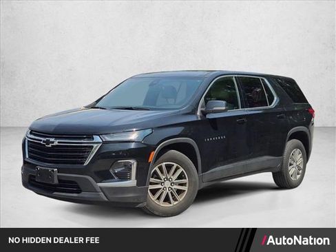 Used 2023 Chevrolet Traverse LS AWD/4WD image 1