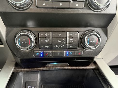 Used 2021 Ford F250 Lariat image 21