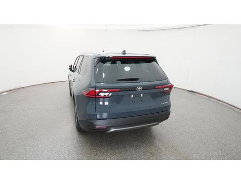 New 2026 Toyota Grand Highlander Limited image 6