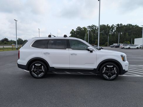 Used 2025 Kia Telluride S AWD/4WD image 2