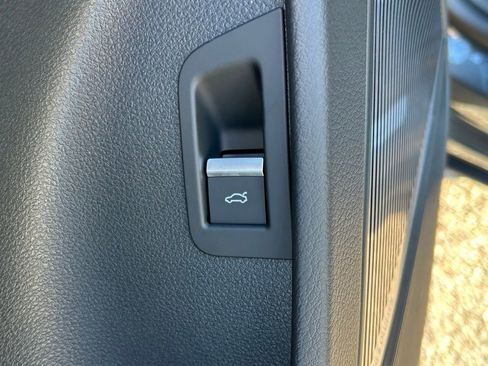 New 2026 Audi SQ8 Prestige image 21