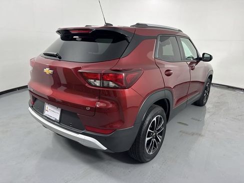 Used 2024 Chevrolet TrailBlazer LT w/ Convenience Package AWD/4WD image 37