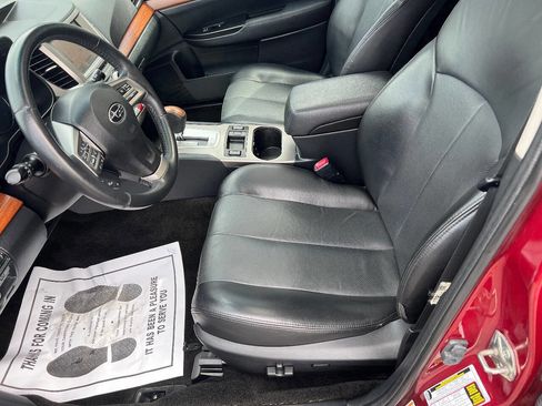 Used 2014 Subaru Outback 2.5i Limited AWD/4WD image 19