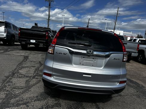 Used 2016 Honda CR-V SE image 4