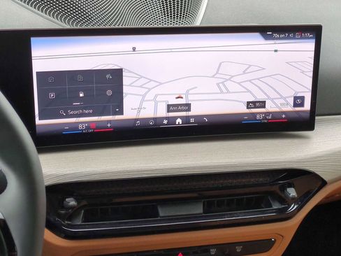 New 2025 BMW 330i xDrive Sedan w/ Premium Package image 30