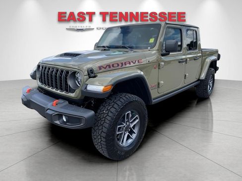 New 2025 Jeep Gladiator Mojave w/ Technology Group image 7