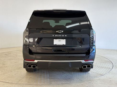 Used 2025 Chevrolet Tahoe High Country AWD/4WD image 10