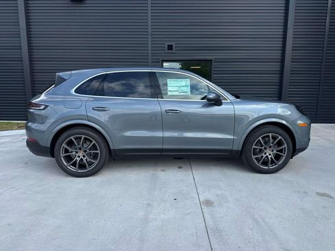 New 2026 Porsche Cayenne AWD/4WD image 10