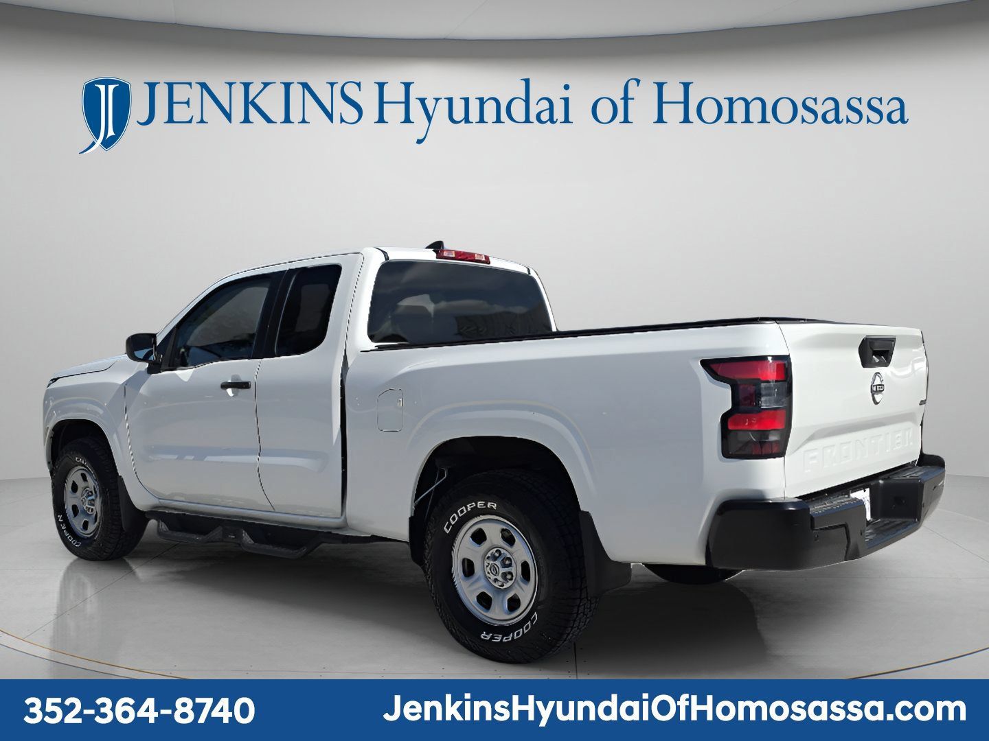 Used 2022 Nissan Frontier S w/ Technology Package AWD/4WD image 7