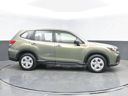 Used 2019 Subaru Forester w/ Popular Package #1 AWD/4WD image 11