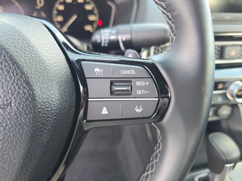 Used 2025 Honda Civic Sport image 24