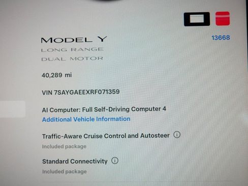 Used 2024 Tesla Model Y Long Range AWD/4WD image 4