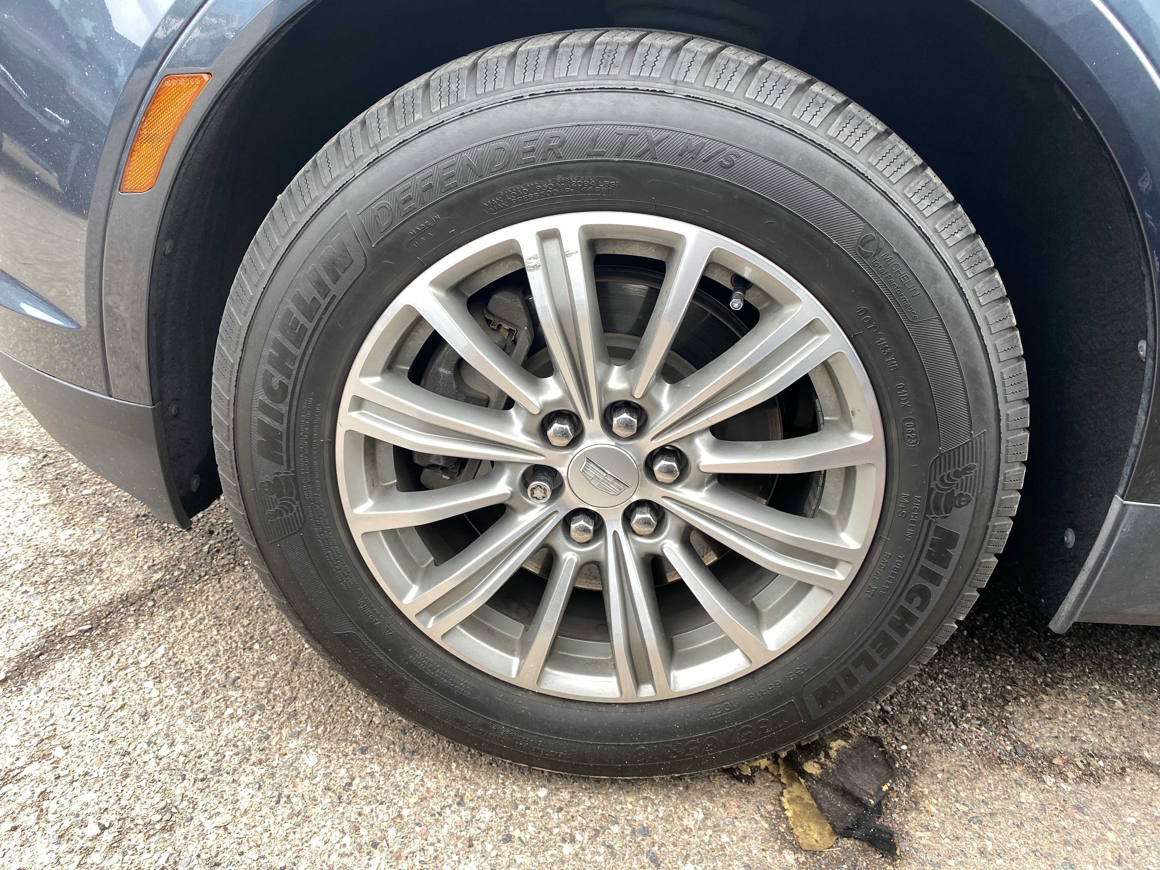 Used 2019 Cadillac XT5 Luxury FWD image 8