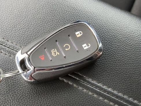 Used 2024 Chevrolet Malibu LT FWD image 30