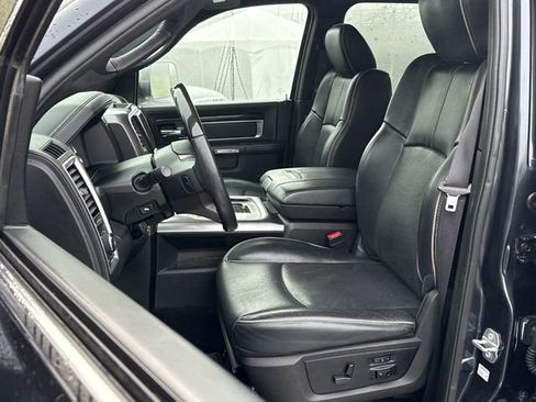 Used 2017 RAM 1500 Limited image 25