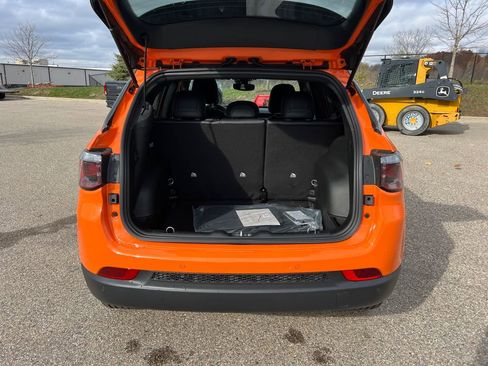 New 2026 Jeep Compass Limited image 12