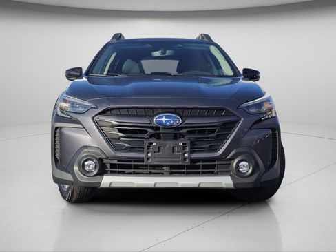 Used 2024 Subaru Outback Limited image 3
