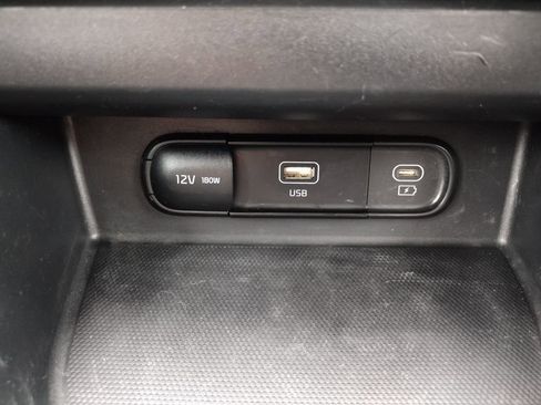 Used 2024 Kia Seltos S AWD/4WD image 25