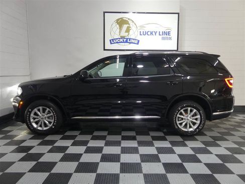 Used 2022 Dodge Durango SXT AWD/4WD image 7