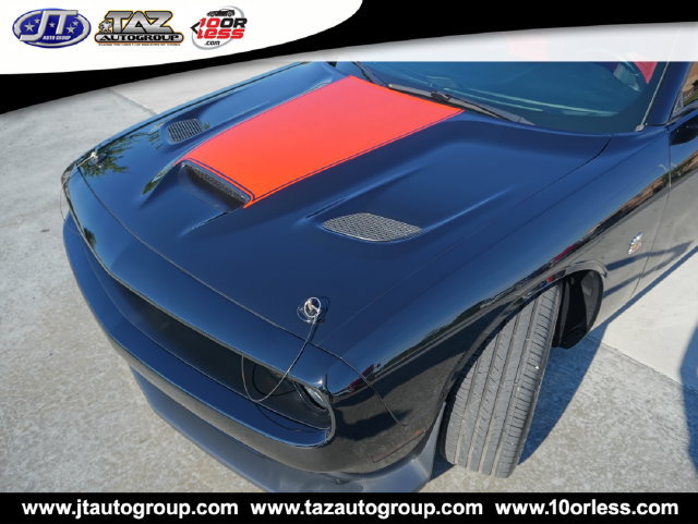 Used 2020 Dodge Challenger R/T Scat Pack RWD image 4