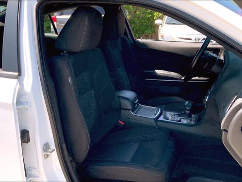 Used 2023 Dodge Charger SXT RWD image 8