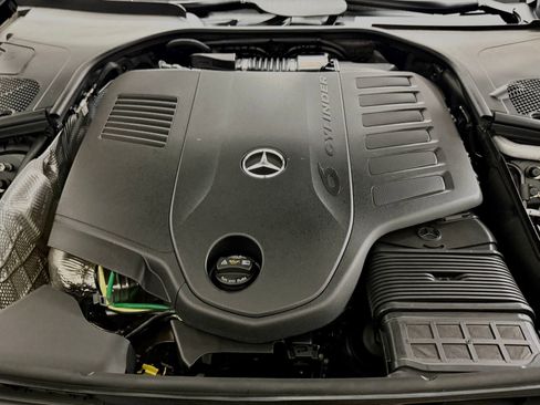 Used 2024 Mercedes-Benz S 500 4MATIC image 39