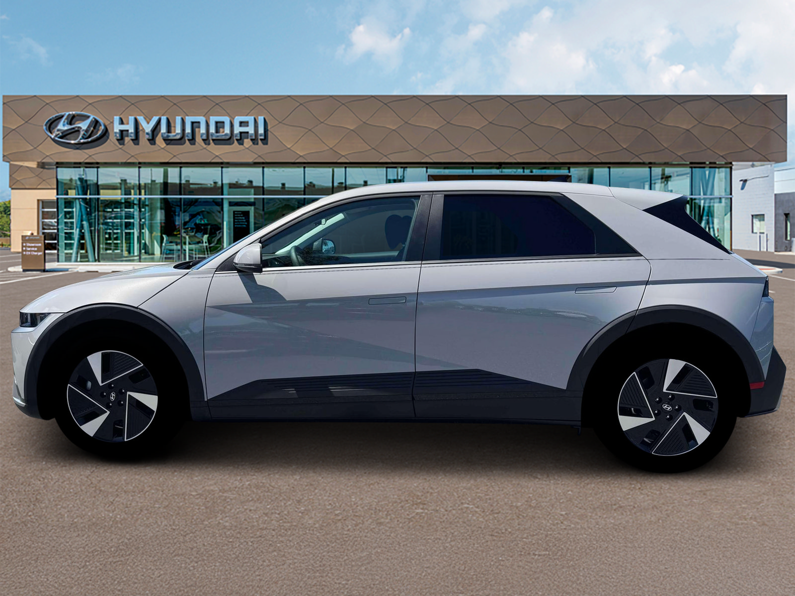 New 2026 Hyundai Ioniq 5 SE RWD image 3