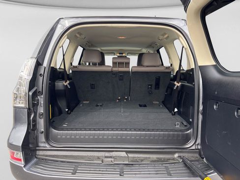 Used 2021 Lexus GX 460 Premium w/ Premium Package AWD/4WD image 20