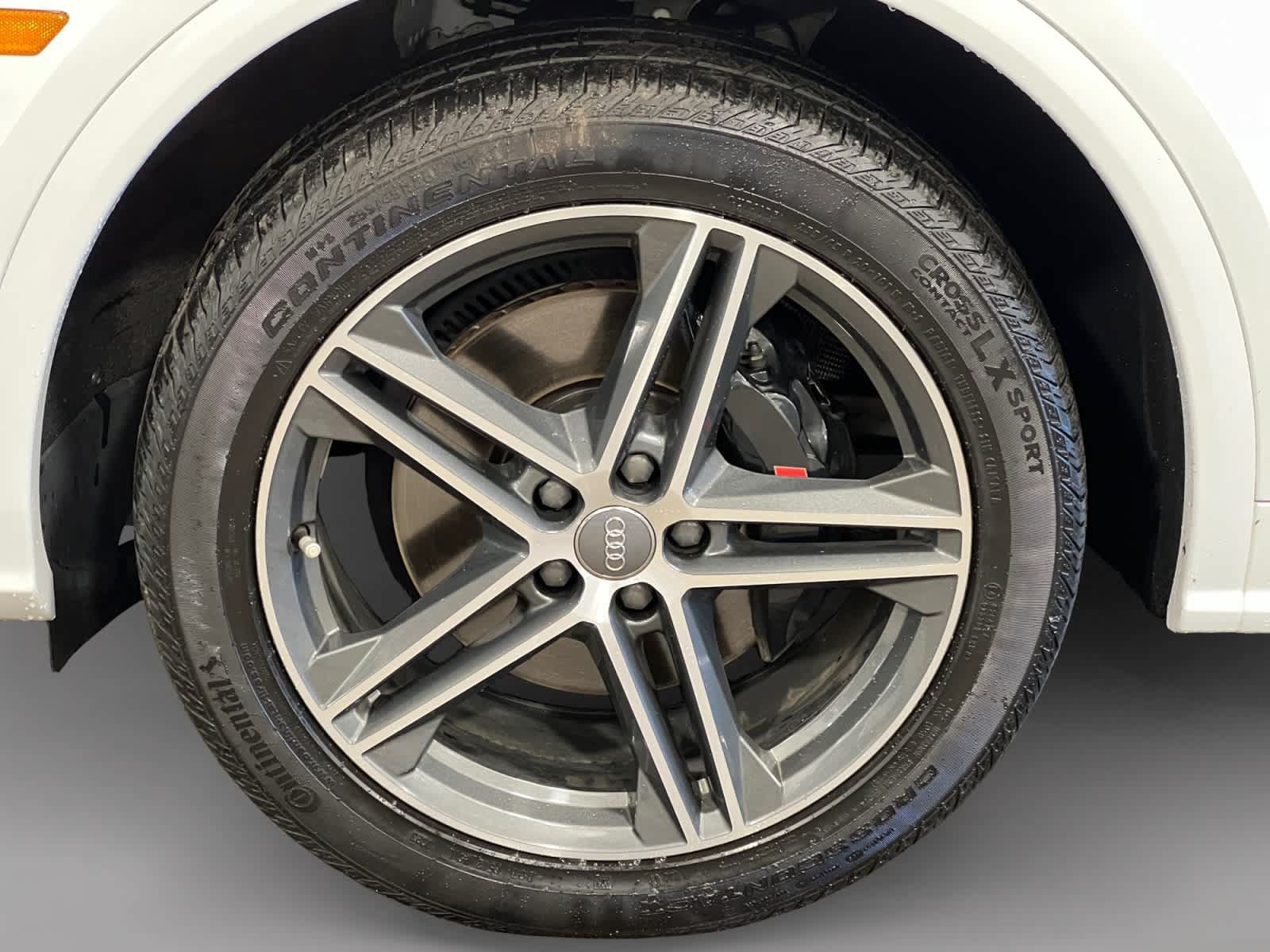 Used 2020 Audi SQ5 Premium Plus w/ Premium Plus Package AWD/4WD image 19