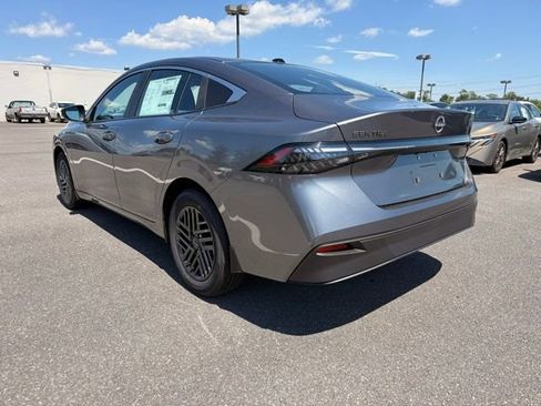 New 2026 Nissan Sentra SV w/ SV Convenience Package FWD image 7