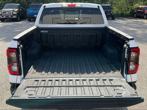 Used 2024 Ford Ranger XLT w/ FX4 Off-Road Package AWD/4WD image 31