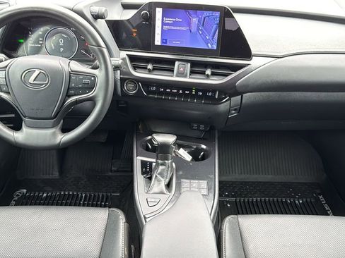 Used 2023 Lexus UX 250h FWD w/ Accessory Package (Z2) image 19