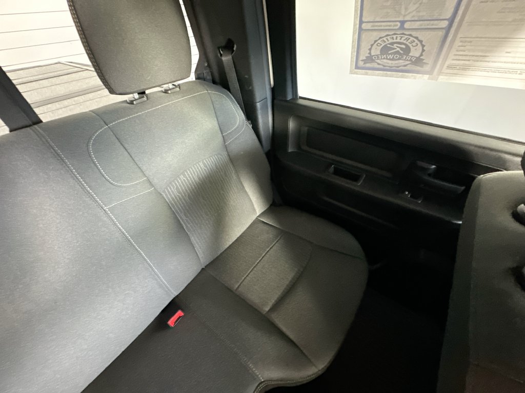 Used 2024 RAM 2500 Tradesman w/ Chrome Appearance Group AWD/4WD image 14