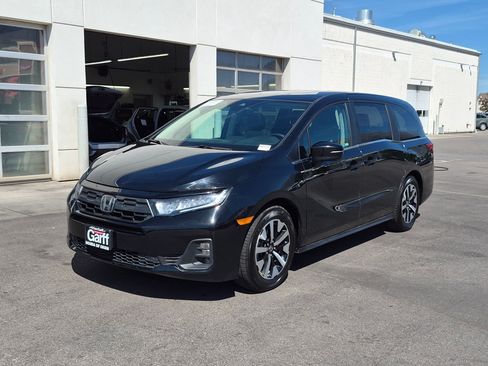 Used 2025 Honda Odyssey EX-L image 11