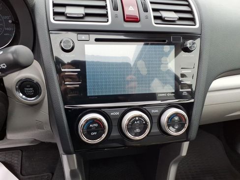 Used 2016 Subaru Forester 2.5i Touring image 17