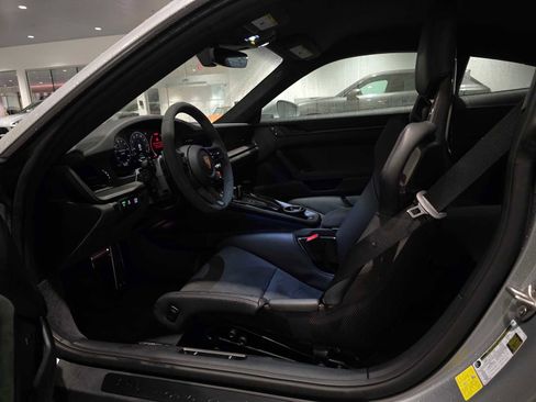 Used 2025 Porsche 911 Carrera 4 GTS image 19