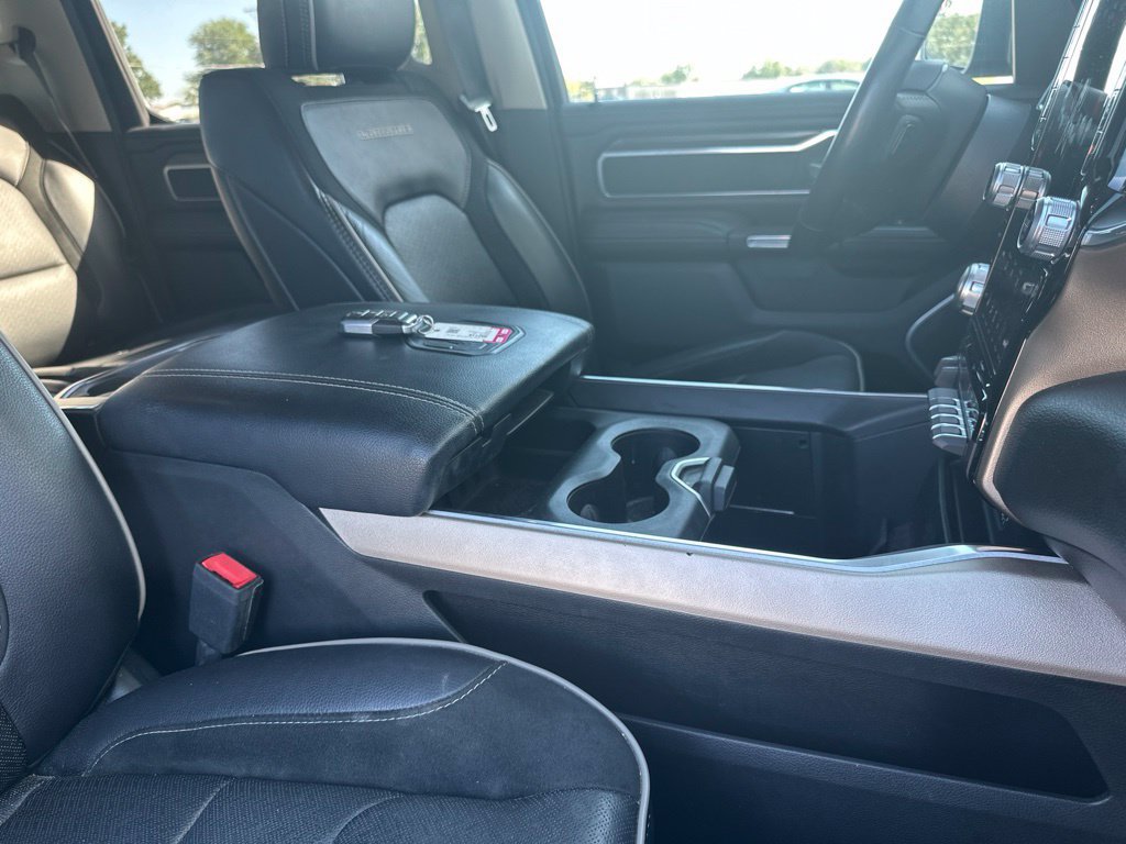 Used 2020 RAM 1500 Laramie AWD/4WD image 32