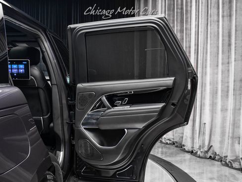 Used 2023 Land Rover Range Rover Autobiography image 45