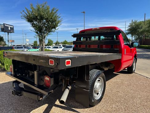 Used 2015 Ford F250 XL RWD image 9