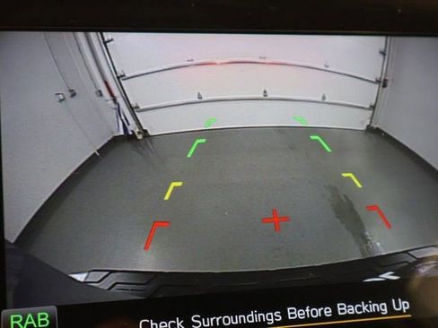 Used 2023 Subaru Forester Touring image 28