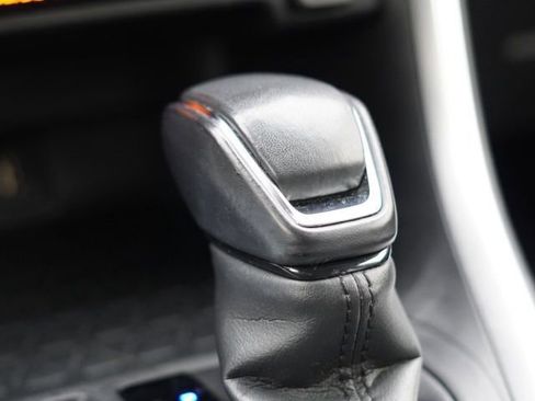 Used 2023 Toyota RAV4 XLE Premium image 35