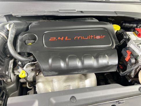 Used 2022 Jeep Compass Latitude AWD/4WD image 27