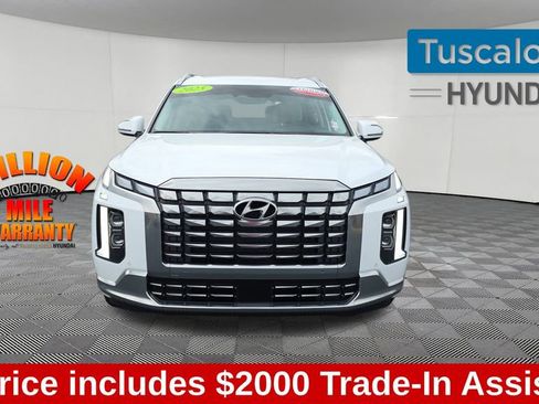 Used 2025 Hyundai Palisade Calligraphy image 2