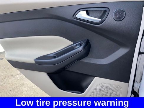 Used 2015 Ford Focus Electric Hatchback image 26