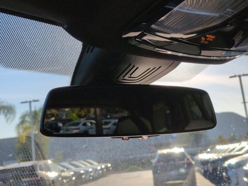 Used 2022 BMW X5 xDrive40i w/ Premium Package image 27